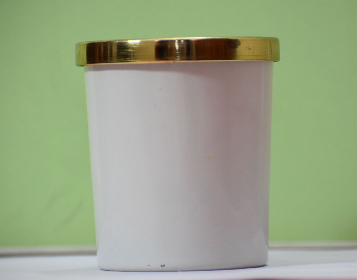 Scented Frosted Candle with Golden Lid